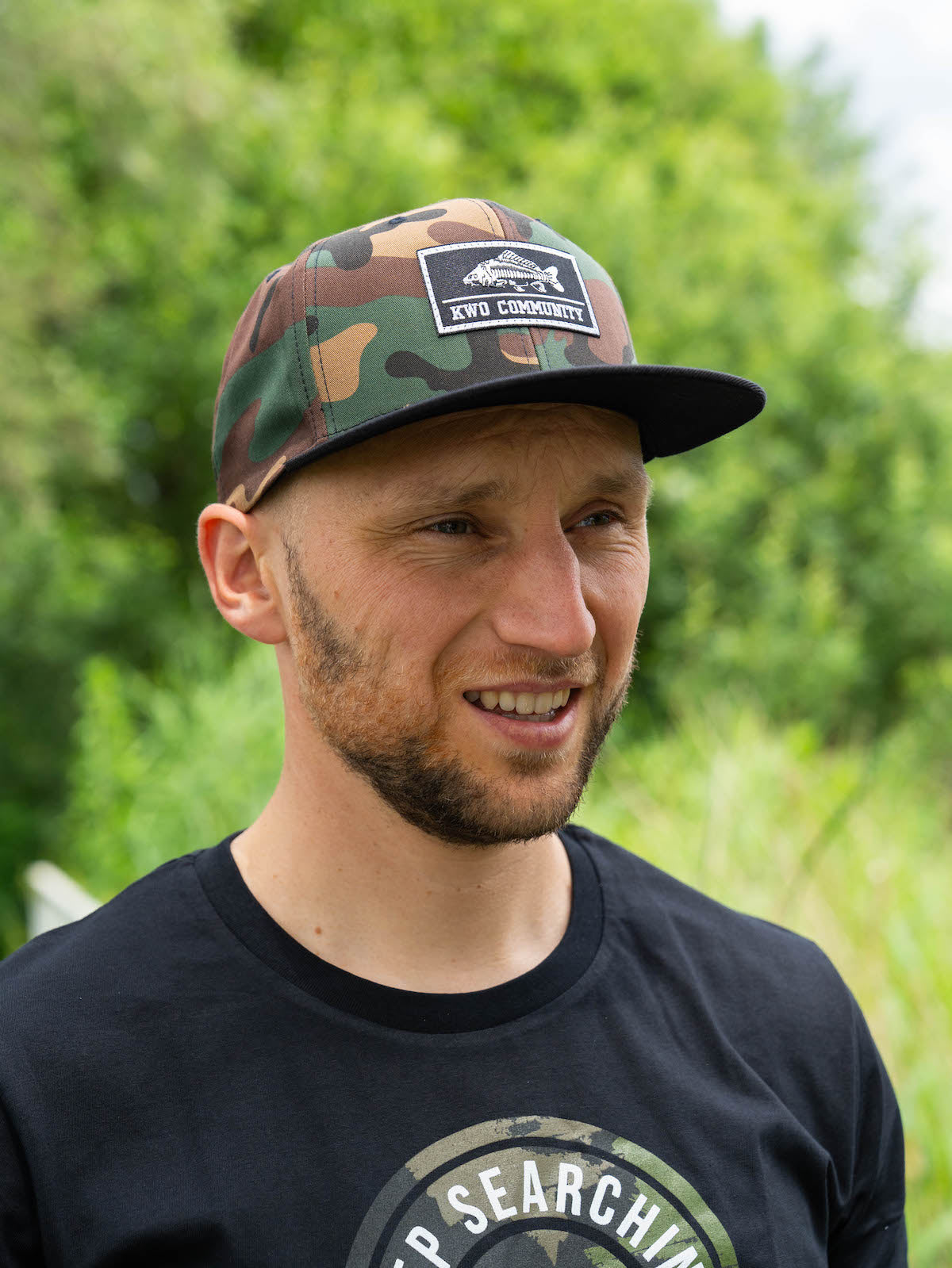 
                  
                    Snapback Camou Black voorkant
                  
                