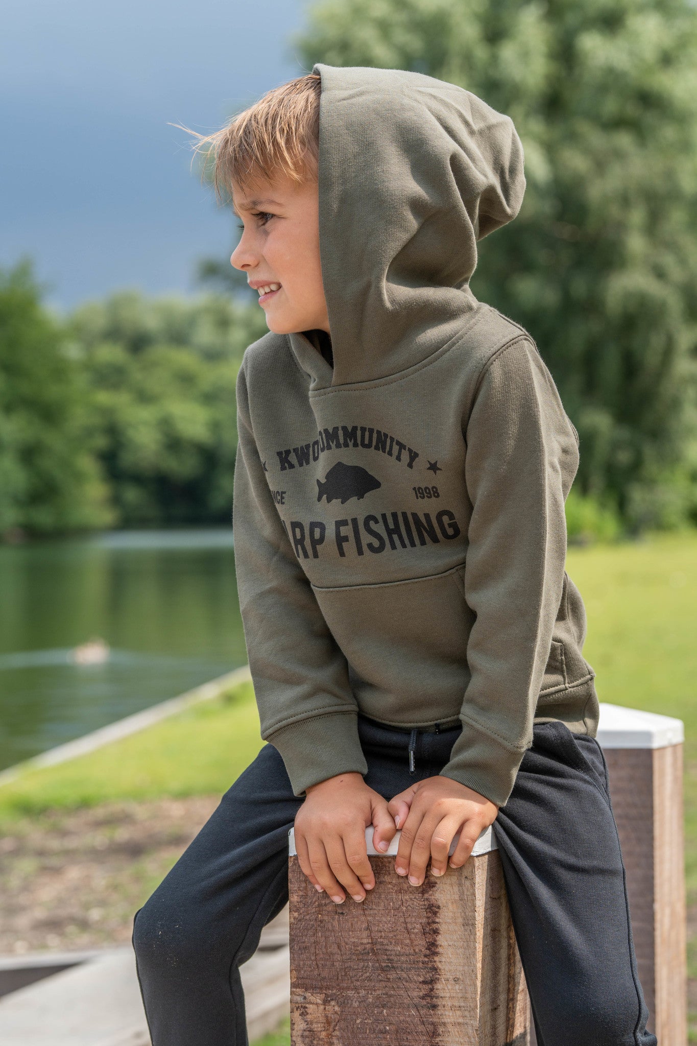KWO Kinder Hoodie - Kleding - KWO Shop