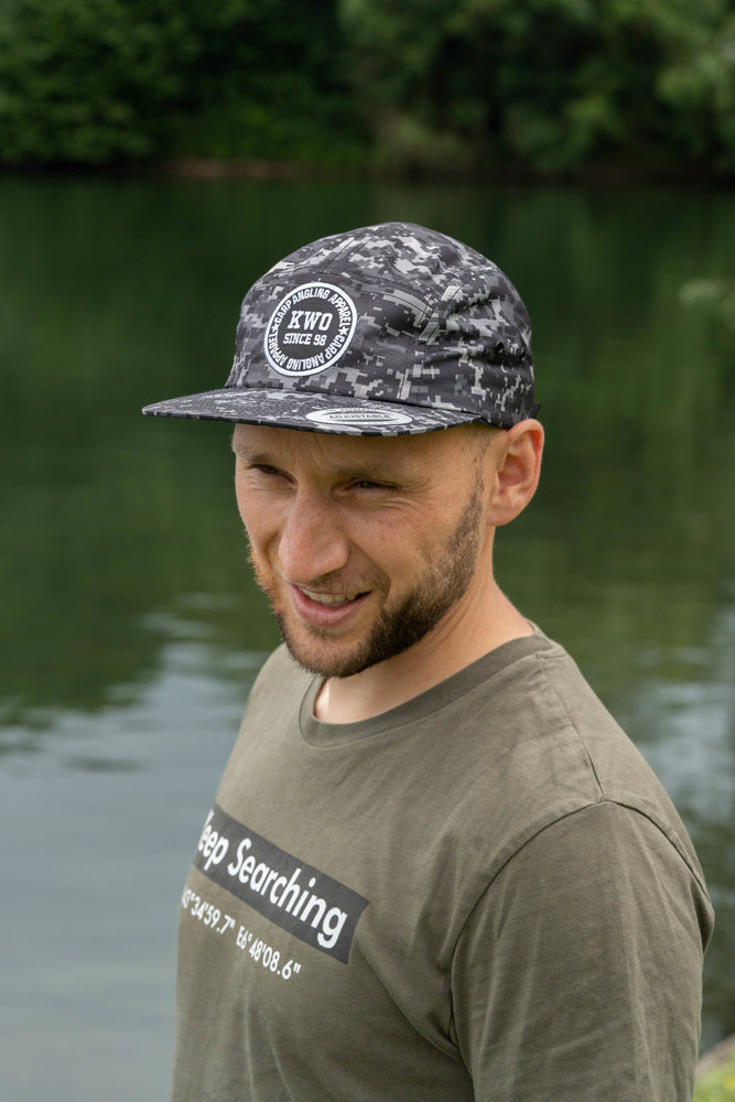 
                  
                    KWO 5-Panel Cap - Digital - Kleding - KWO Shop
                  
                